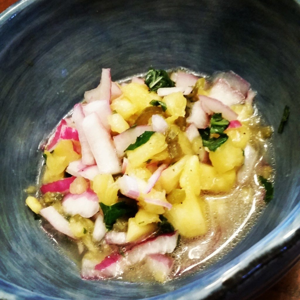 Pineapple Red Onion Relish #Lowsodium #HeartHealthy #tropical #bbq