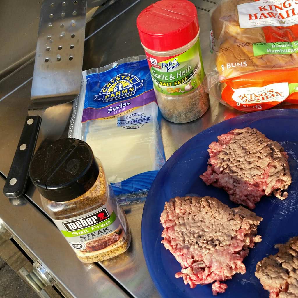 Building the Perfect Low Sodium Cheeseburger