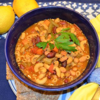 Low Sodium Slow-Cooker Minestrone Soup