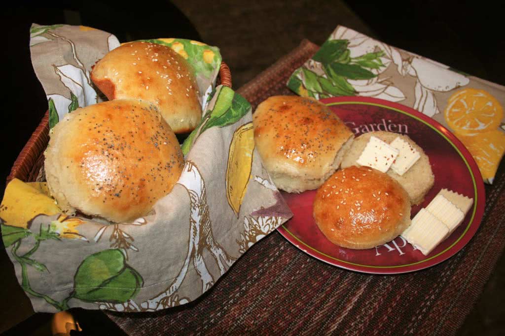 The Best Low Sodium Dinner Rolls