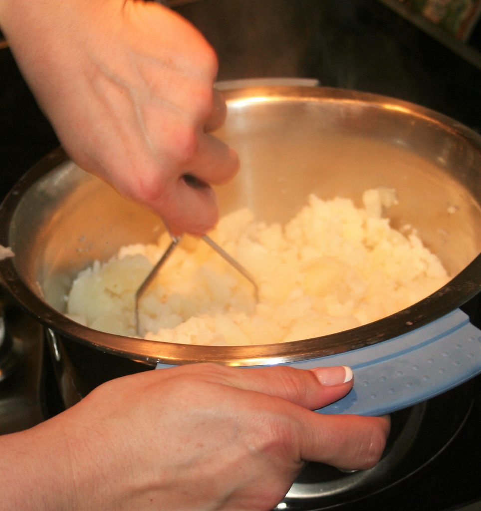 Low Sodium Roasted Garlic Mashed Potatoes